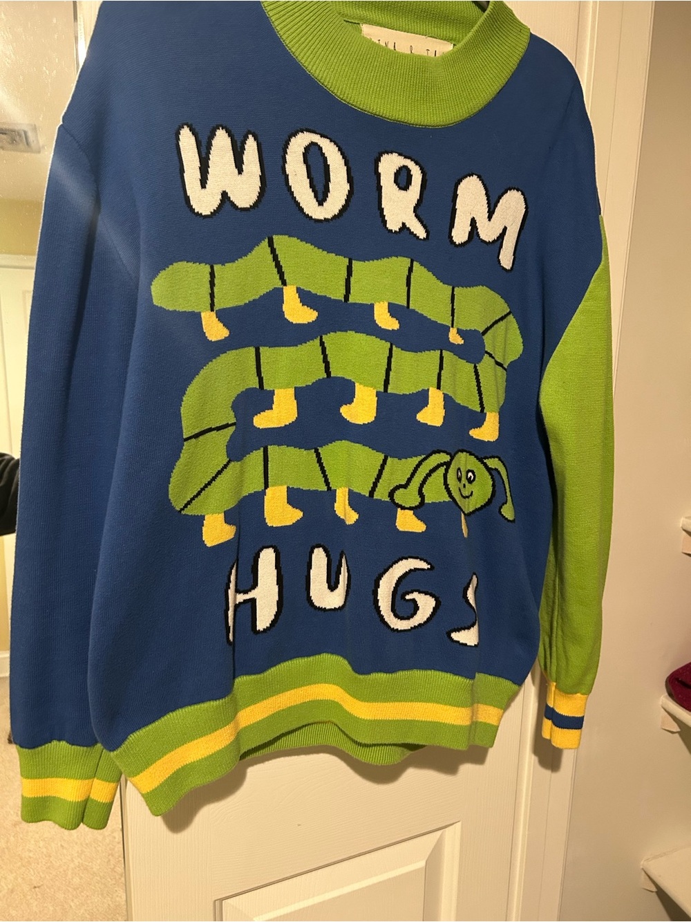 Kim’s & Tam Worm Hugs Graphic Crewneck Sweater - Blue & Green